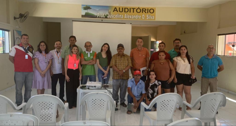 Cogerh realiza reunião informativa sobre operação do Açude Flor do Campo com usuários de água